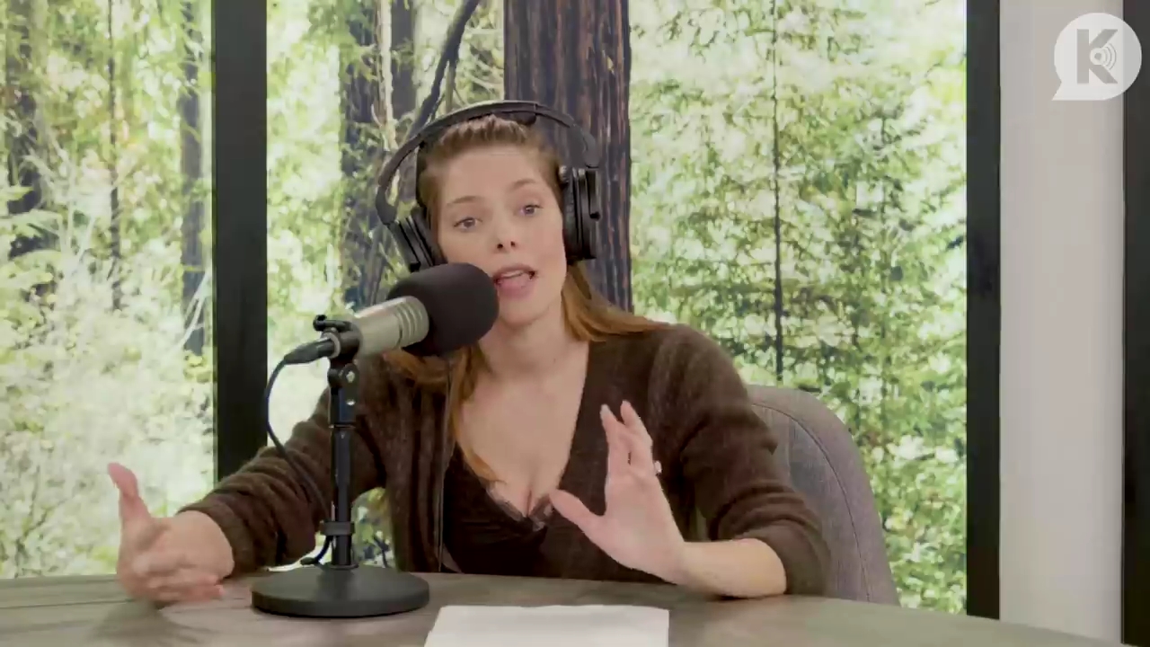 Ashley-Greene-dot-nl_TheTwilightEffect-Aflevering6CatherineHardwicke3106.jpg Ashley-Greene-dot-nl_TheTwilightEffect-Aflevering6CatherineHardwicke3106.jpg