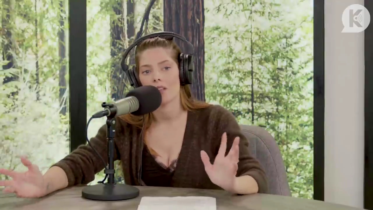 Ashley-Greene-dot-nl_TheTwilightEffect-Aflevering6CatherineHardwicke3115.jpg Ashley-Greene-dot-nl_TheTwilightEffect-Aflevering6CatherineHardwicke3115.jpg