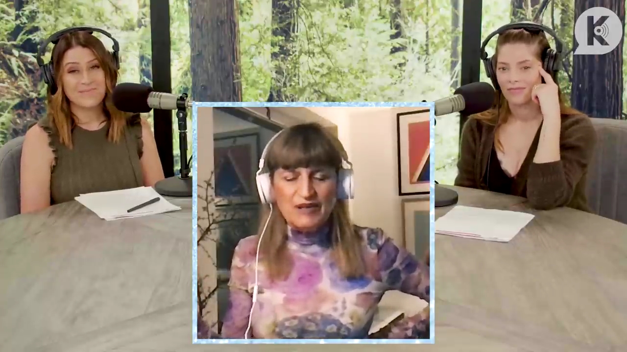 Ashley-Greene-dot-nl_TheTwilightEffect-Aflevering6CatherineHardwicke3305.jpg Ashley-Greene-dot-nl_TheTwilightEffect-Aflevering6CatherineHardwicke3305.jpg