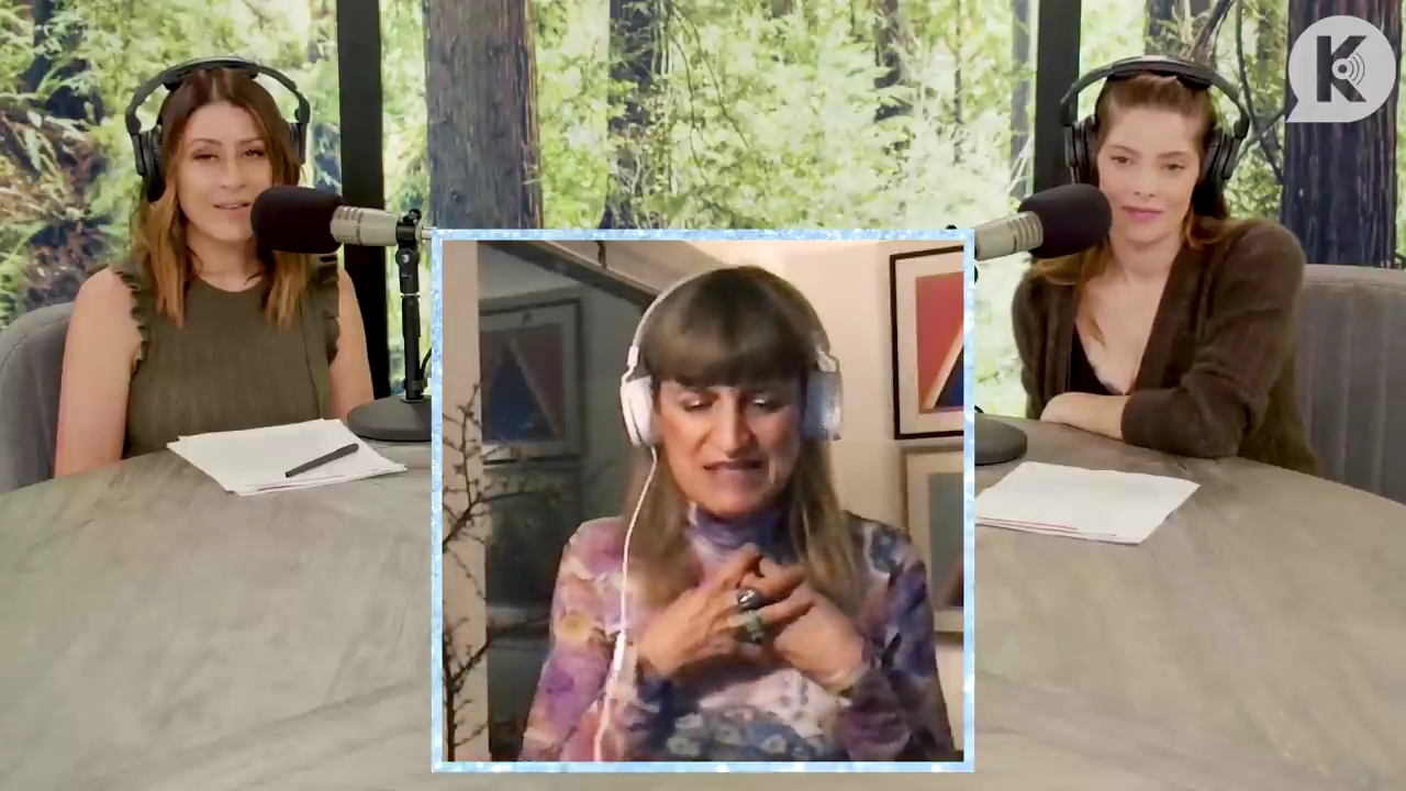 Ashley-Greene-dot-nl_TheTwilightEffect-Aflevering6CatherineHardwicke3322.jpg Ashley-Greene-dot-nl_TheTwilightEffect-Aflevering6CatherineHardwicke3322.jpg