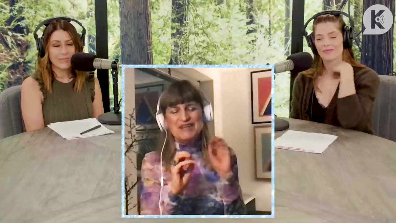 Ashley-Greene-dot-nl_TheTwilightEffect-Aflevering6CatherineHardwicke3344.jpg Ashley-Greene-dot-nl_TheTwilightEffect-Aflevering6CatherineHardwicke3344.jpg