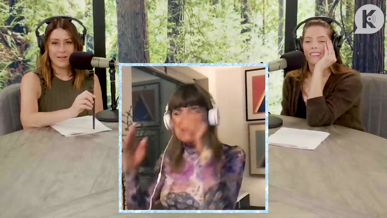 Ashley-Greene-dot-nl_TheTwilightEffect-Aflevering6CatherineHardwicke3360.jpg Ashley-Greene-dot-nl_TheTwilightEffect-Aflevering6CatherineHardwicke3360.jpg