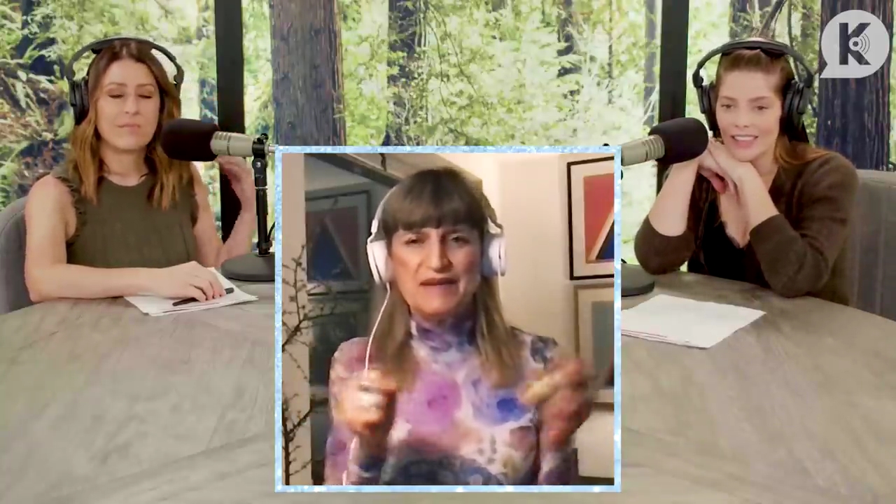 Ashley-Greene-dot-nl_TheTwilightEffect-Aflevering6CatherineHardwicke3472.jpg Ashley-Greene-dot-nl_TheTwilightEffect-Aflevering6CatherineHardwicke3472.jpg