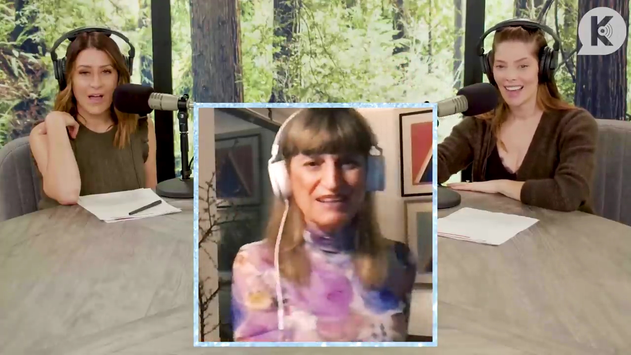 Ashley-Greene-dot-nl_TheTwilightEffect-Aflevering6CatherineHardwicke3540.jpg Ashley-Greene-dot-nl_TheTwilightEffect-Aflevering6CatherineHardwicke3540.jpg