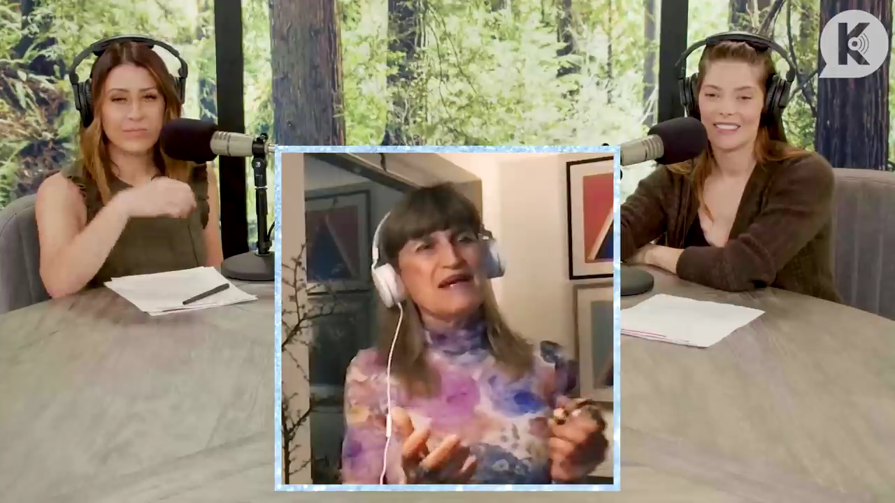 Ashley-Greene-dot-nl_TheTwilightEffect-Aflevering6CatherineHardwicke3549.jpg Ashley-Greene-dot-nl_TheTwilightEffect-Aflevering6CatherineHardwicke3549.jpg