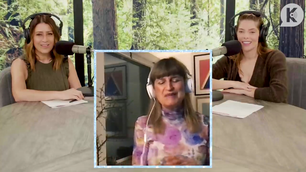 Ashley-Greene-dot-nl_TheTwilightEffect-Aflevering6CatherineHardwicke3666.jpg Ashley-Greene-dot-nl_TheTwilightEffect-Aflevering6CatherineHardwicke3666.jpg