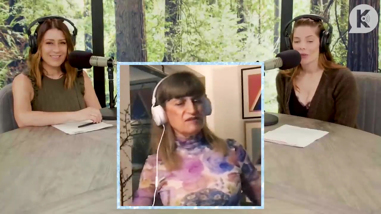 Ashley-Greene-dot-nl_TheTwilightEffect-Aflevering6CatherineHardwicke3722.jpg Ashley-Greene-dot-nl_TheTwilightEffect-Aflevering6CatherineHardwicke3722.jpg