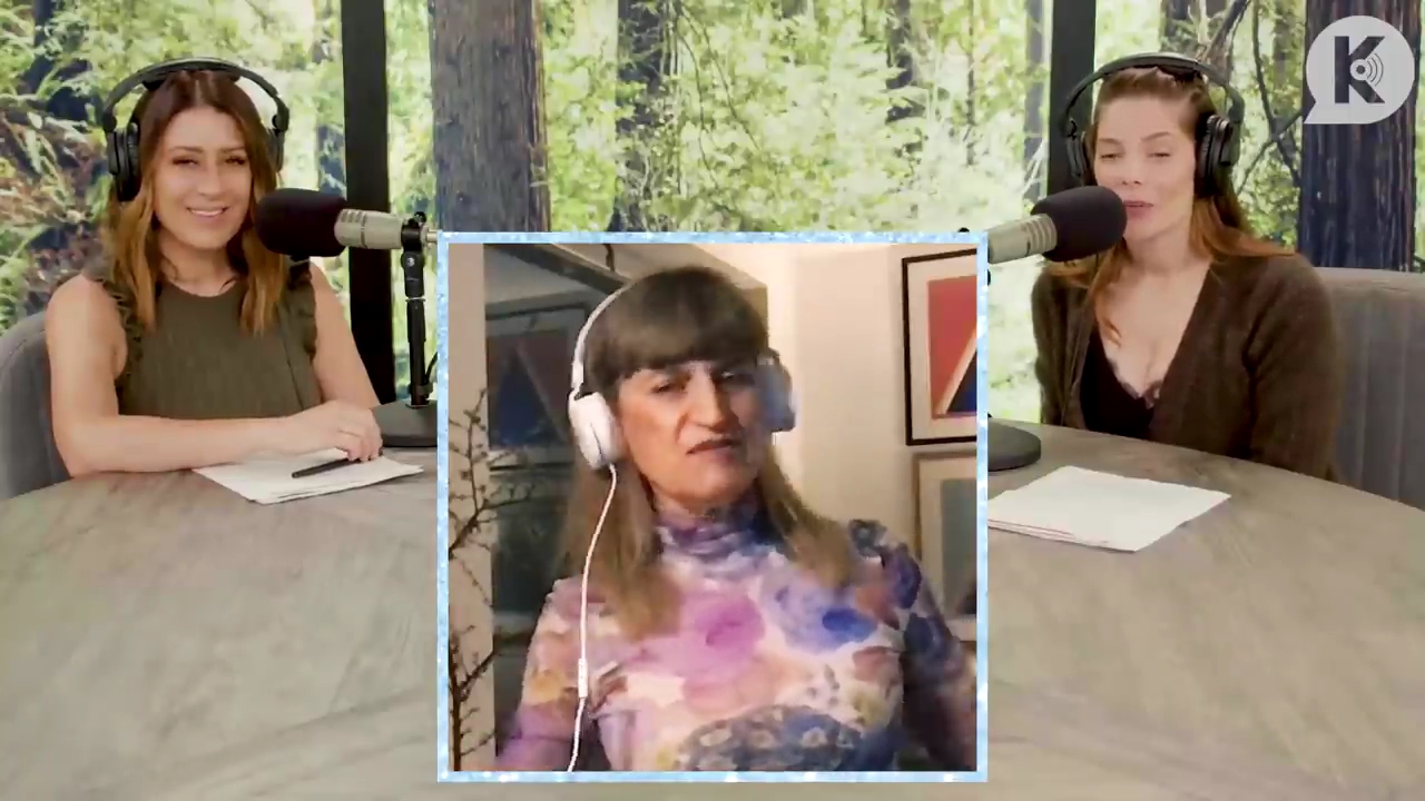 Ashley-Greene-dot-nl_TheTwilightEffect-Aflevering6CatherineHardwicke3723.jpg Ashley-Greene-dot-nl_TheTwilightEffect-Aflevering6CatherineHardwicke3723.jpg