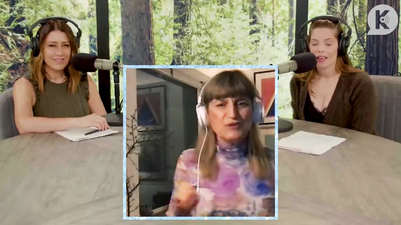 Ashley-Greene-dot-nl_TheTwilightEffect-Aflevering6CatherineHardwicke3724.jpg Ashley-Greene-dot-nl_TheTwilightEffect-Aflevering6CatherineHardwicke3724.jpg