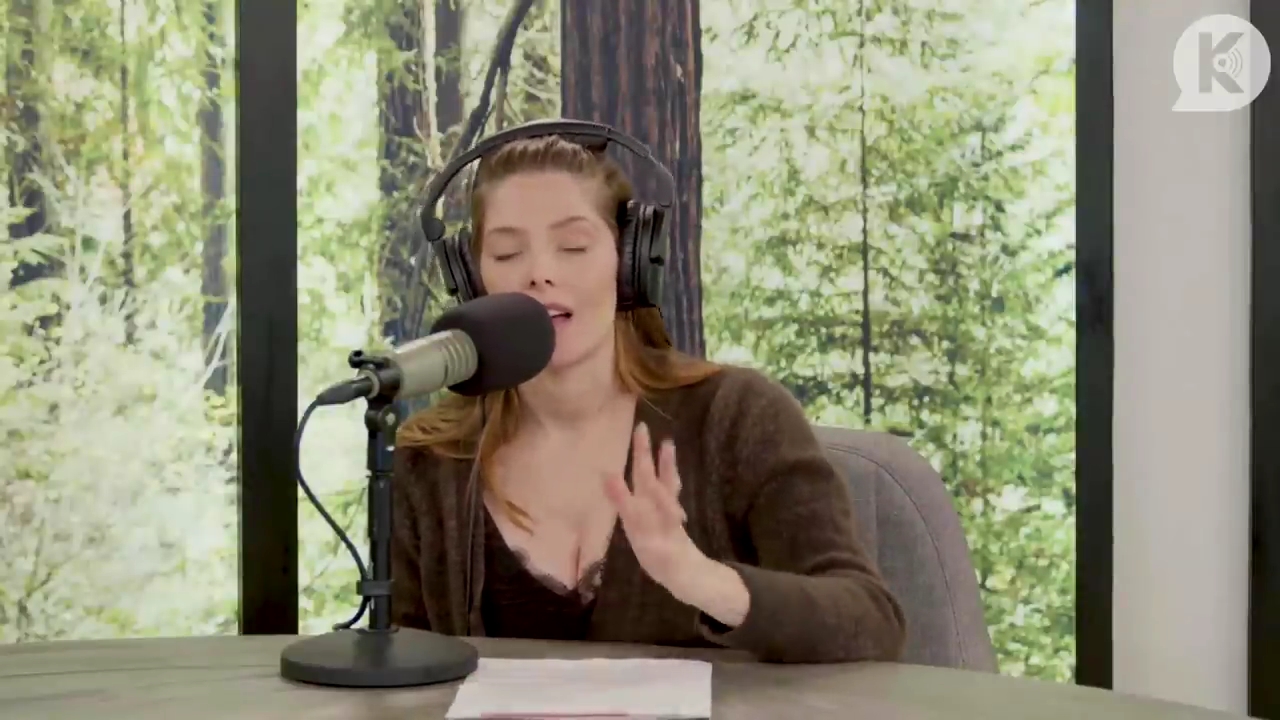 Ashley-Greene-dot-nl_TheTwilightEffect-Aflevering6CatherineHardwicke3746.jpg Ashley-Greene-dot-nl_TheTwilightEffect-Aflevering6CatherineHardwicke3746.jpg