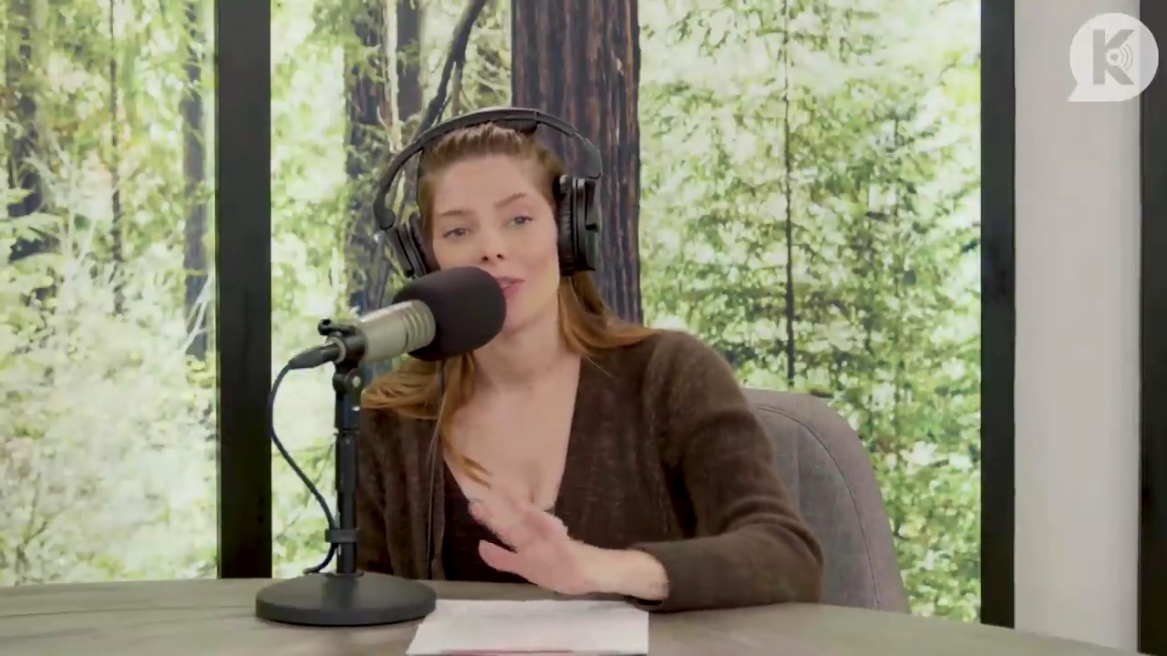 Ashley-Greene-dot-nl_TheTwilightEffect-Aflevering6CatherineHardwicke3748.jpg Ashley-Greene-dot-nl_TheTwilightEffect-Aflevering6CatherineHardwicke3748.jpg