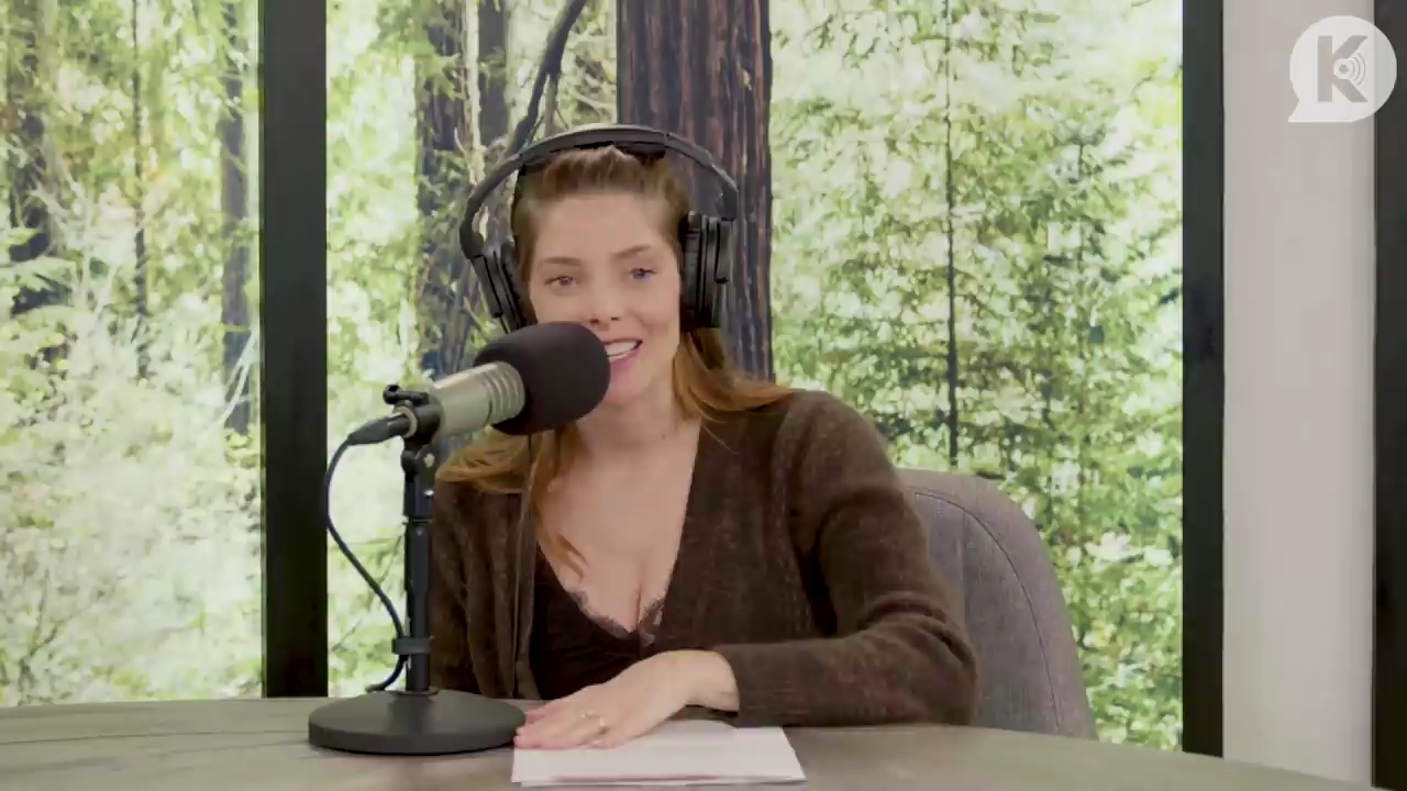 Ashley-Greene-dot-nl_TheTwilightEffect-Aflevering6CatherineHardwicke3754.jpg Ashley-Greene-dot-nl_TheTwilightEffect-Aflevering6CatherineHardwicke3754.jpg