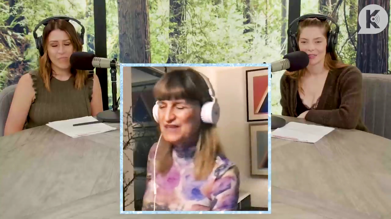 Ashley-Greene-dot-nl_TheTwilightEffect-Aflevering6CatherineHardwicke3851.jpg Ashley-Greene-dot-nl_TheTwilightEffect-Aflevering6CatherineHardwicke3851.jpg