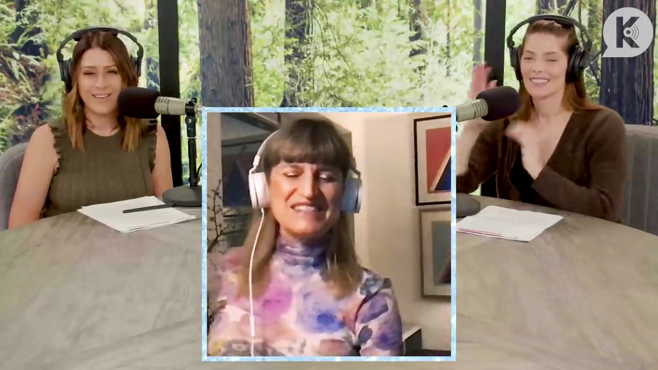 Ashley-Greene-dot-nl_TheTwilightEffect-Aflevering6CatherineHardwicke3868.jpg Ashley-Greene-dot-nl_TheTwilightEffect-Aflevering6CatherineHardwicke3868.jpg