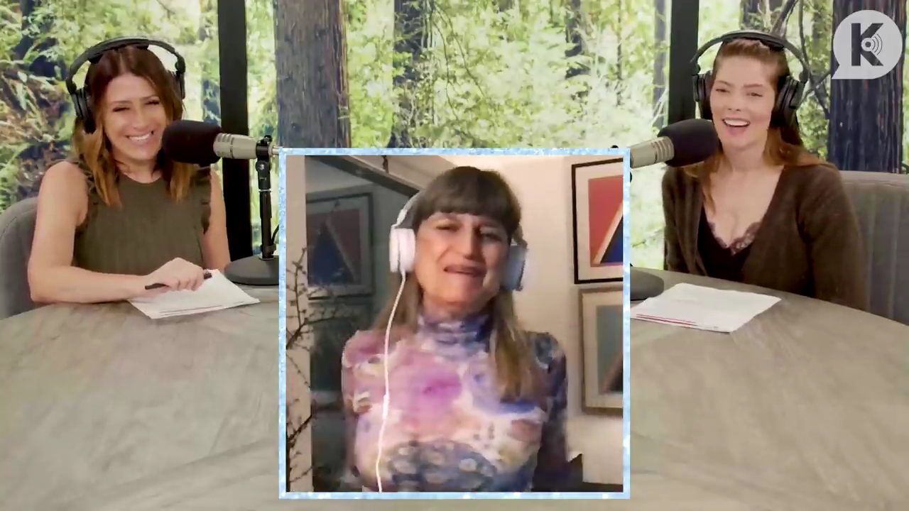 Ashley-Greene-dot-nl_TheTwilightEffect-Aflevering6CatherineHardwicke3998.jpg Ashley-Greene-dot-nl_TheTwilightEffect-Aflevering6CatherineHardwicke3998.jpg