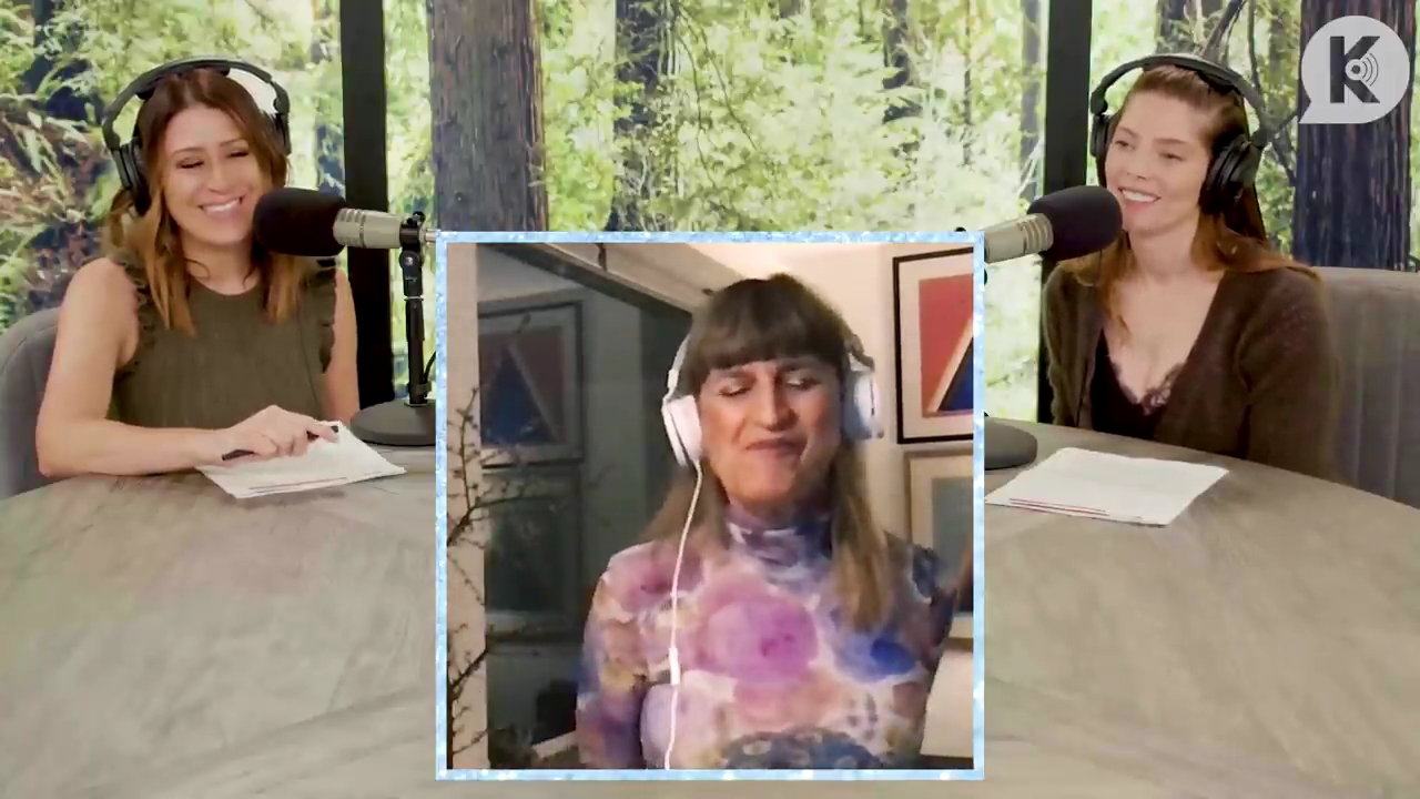 Ashley-Greene-dot-nl_TheTwilightEffect-Aflevering6CatherineHardwicke4014.jpg Ashley-Greene-dot-nl_TheTwilightEffect-Aflevering6CatherineHardwicke4014.jpg