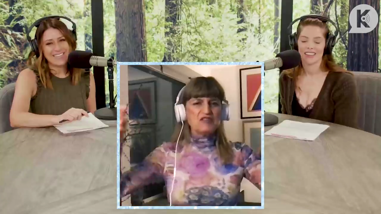 Ashley-Greene-dot-nl_TheTwilightEffect-Aflevering6CatherineHardwicke4016.jpg Ashley-Greene-dot-nl_TheTwilightEffect-Aflevering6CatherineHardwicke4016.jpg