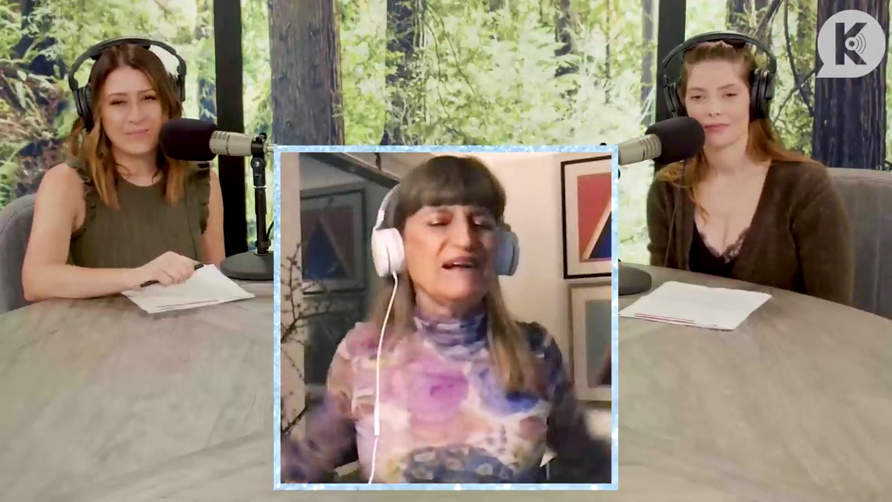 Ashley-Greene-dot-nl_TheTwilightEffect-Aflevering6CatherineHardwicke4024.jpg Ashley-Greene-dot-nl_TheTwilightEffect-Aflevering6CatherineHardwicke4024.jpg