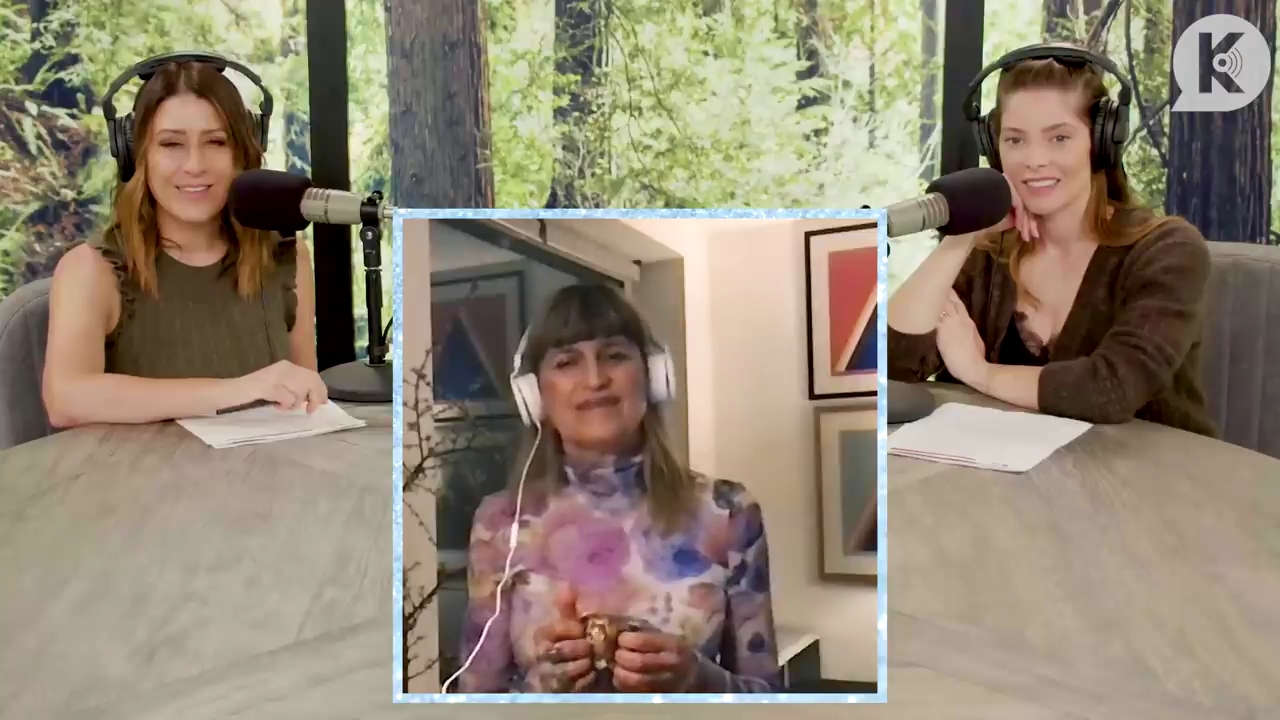 Ashley-Greene-dot-nl_TheTwilightEffect-Aflevering6CatherineHardwicke4227.jpg Ashley-Greene-dot-nl_TheTwilightEffect-Aflevering6CatherineHardwicke4227.jpg