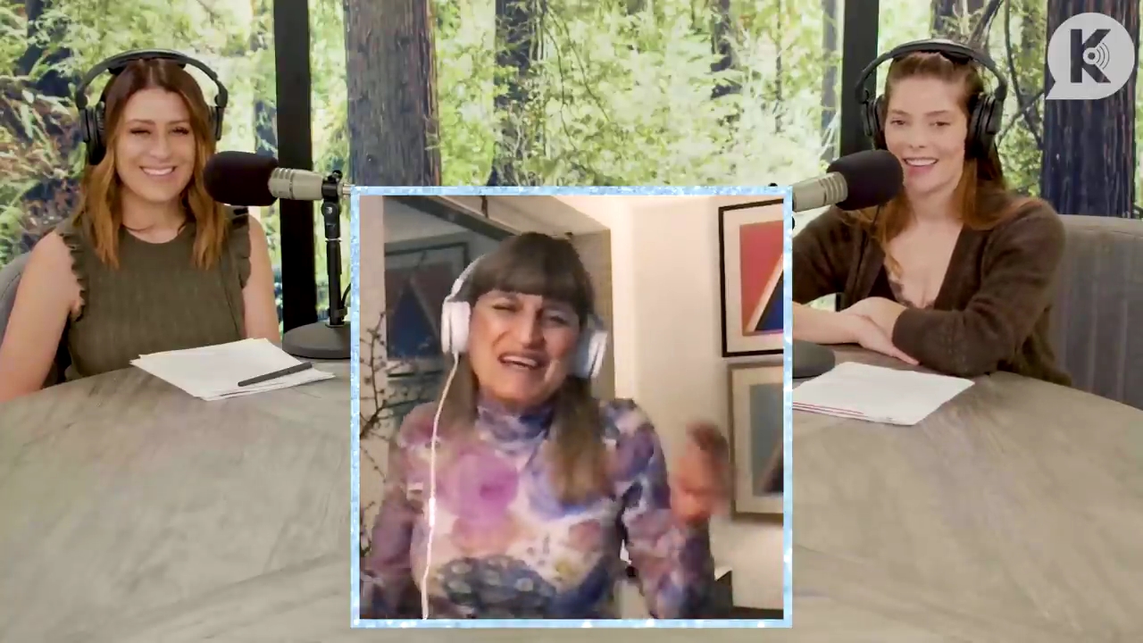 Ashley-Greene-dot-nl_TheTwilightEffect-Aflevering6CatherineHardwicke4647.jpg Ashley-Greene-dot-nl_TheTwilightEffect-Aflevering6CatherineHardwicke4647.jpg