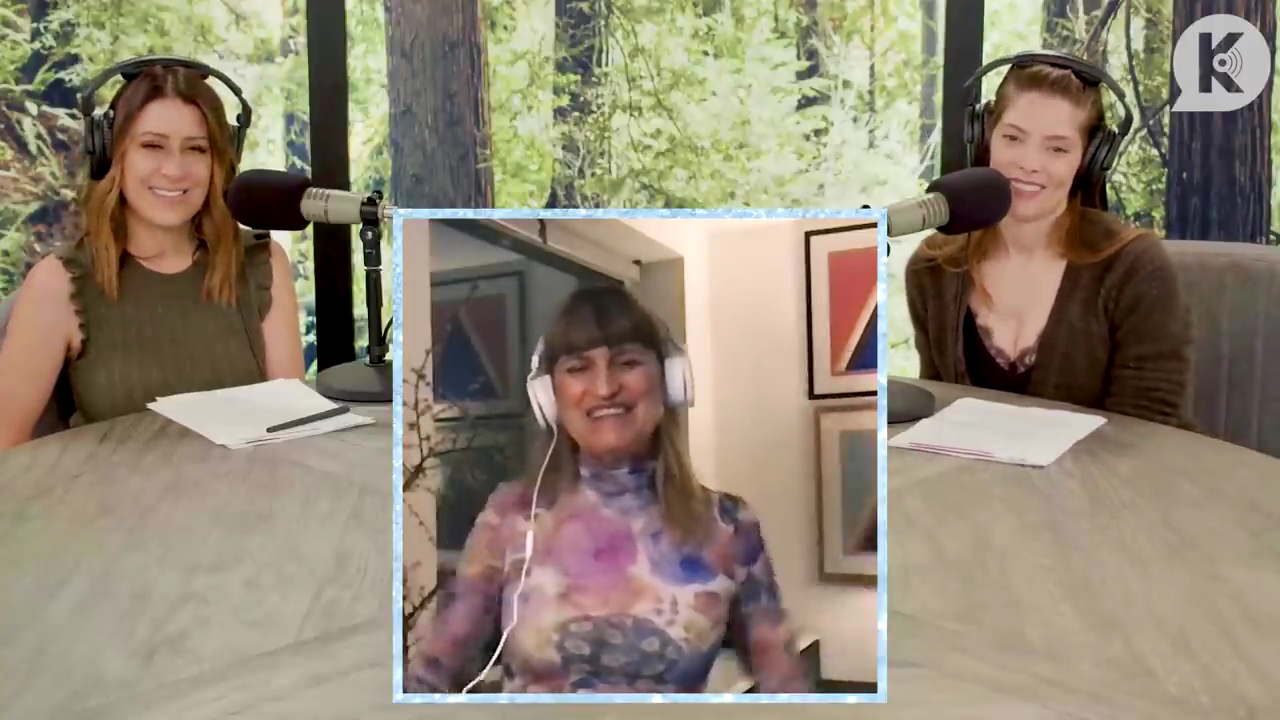 Ashley-Greene-dot-nl_TheTwilightEffect-Aflevering6CatherineHardwicke4705.jpg Ashley-Greene-dot-nl_TheTwilightEffect-Aflevering6CatherineHardwicke4705.jpg