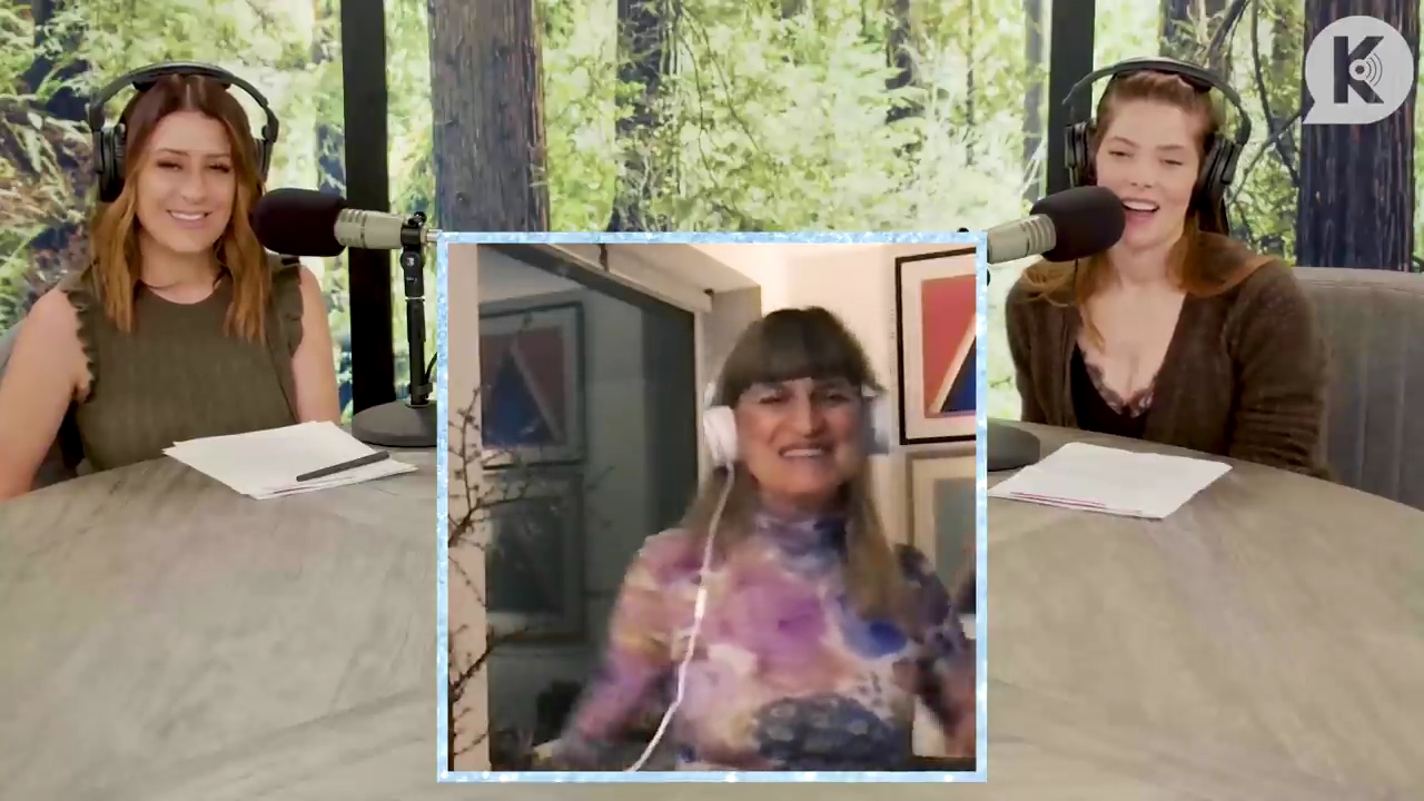 Ashley-Greene-dot-nl_TheTwilightEffect-Aflevering6CatherineHardwicke4707.jpg Ashley-Greene-dot-nl_TheTwilightEffect-Aflevering6CatherineHardwicke4707.jpg