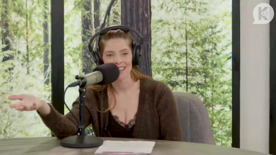 Ashley-Greene-dot-nl_TheTwilightEffect-Aflevering6CatherineHardwicke1331.jpg