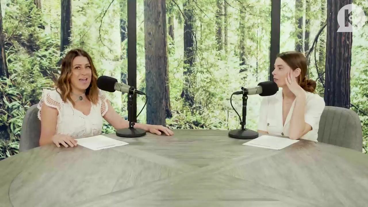 Ashley-Greene-dot-nl_TheTwilightEffect-Aflevering7NewMoonRewatchPart1of3-0061.jpg