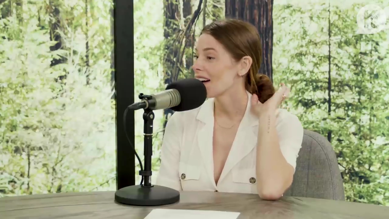 Ashley-Greene-dot-nl_TheTwilightEffect-Aflevering7NewMoonRewatchPart1of3-0154.jpg Ashley-Greene-dot-nl_TheTwilightEffect-Aflevering7NewMoonRewatchPart1of3-0154.jpg