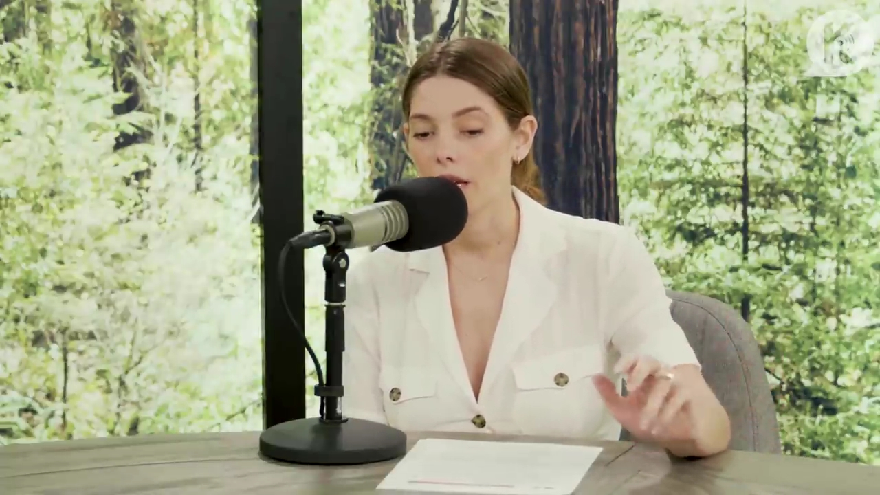 Ashley-Greene-dot-nl_TheTwilightEffect-Aflevering7NewMoonRewatchPart1of3-0288.jpg Ashley-Greene-dot-nl_TheTwilightEffect-Aflevering7NewMoonRewatchPart1of3-0288.jpg