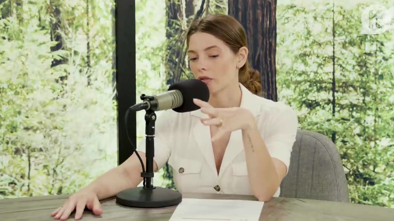 Ashley-Greene-dot-nl_TheTwilightEffect-Aflevering7NewMoonRewatchPart1of3-0509.jpg Ashley-Greene-dot-nl_TheTwilightEffect-Aflevering7NewMoonRewatchPart1of3-0509.jpg