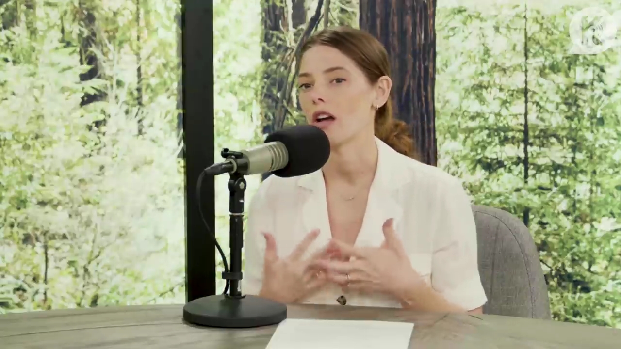 Ashley-Greene-dot-nl_TheTwilightEffect-Aflevering7NewMoonRewatchPart1of3-0911.jpg Ashley-Greene-dot-nl_TheTwilightEffect-Aflevering7NewMoonRewatchPart1of3-0911.jpg