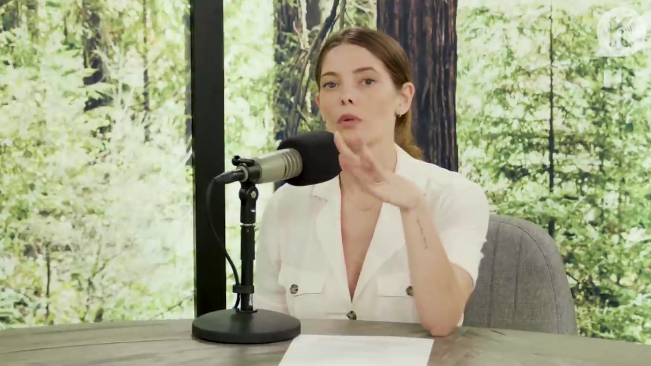 Ashley-Greene-dot-nl_TheTwilightEffect-Aflevering7NewMoonRewatchPart1of3-0916.jpg Ashley-Greene-dot-nl_TheTwilightEffect-Aflevering7NewMoonRewatchPart1of3-0916.jpg