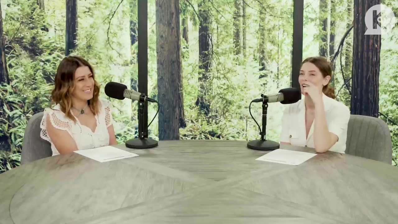 Ashley-Greene-dot-nl_TheTwilightEffect-Aflevering7NewMoonRewatchPart1of3-0963.jpg