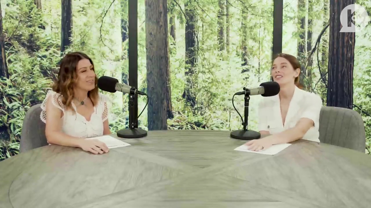 Ashley-Greene-dot-nl_TheTwilightEffect-Aflevering7NewMoonRewatchPart1of3-1083.jpg Ashley-Greene-dot-nl_TheTwilightEffect-Aflevering7NewMoonRewatchPart1of3-1083.jpg