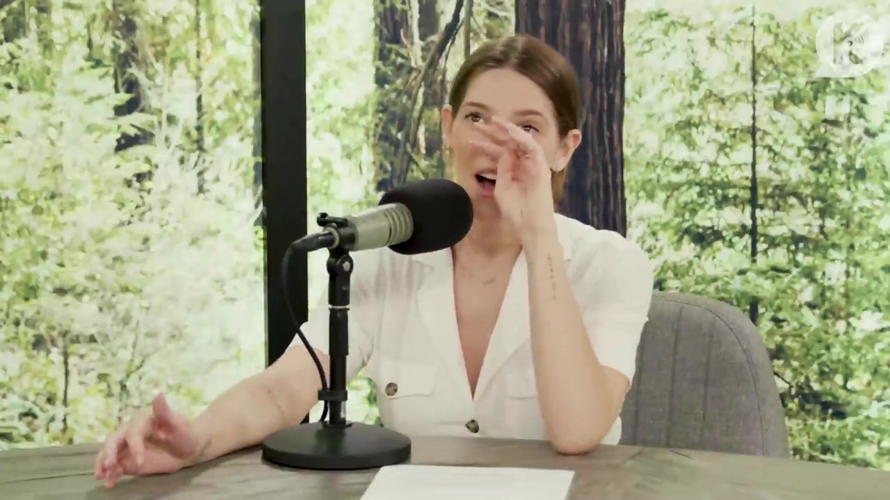 Ashley-Greene-dot-nl_TheTwilightEffect-Aflevering7NewMoonRewatchPart1of3-1099.jpg Ashley-Greene-dot-nl_TheTwilightEffect-Aflevering7NewMoonRewatchPart1of3-1099.jpg