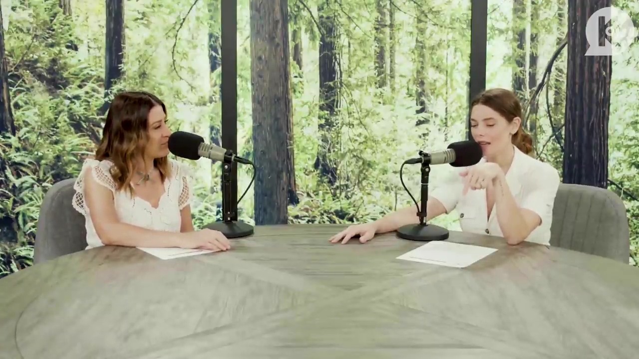 Ashley-Greene-dot-nl_TheTwilightEffect-Aflevering7NewMoonRewatchPart1of3-1128.jpg Ashley-Greene-dot-nl_TheTwilightEffect-Aflevering7NewMoonRewatchPart1of3-1128.jpg