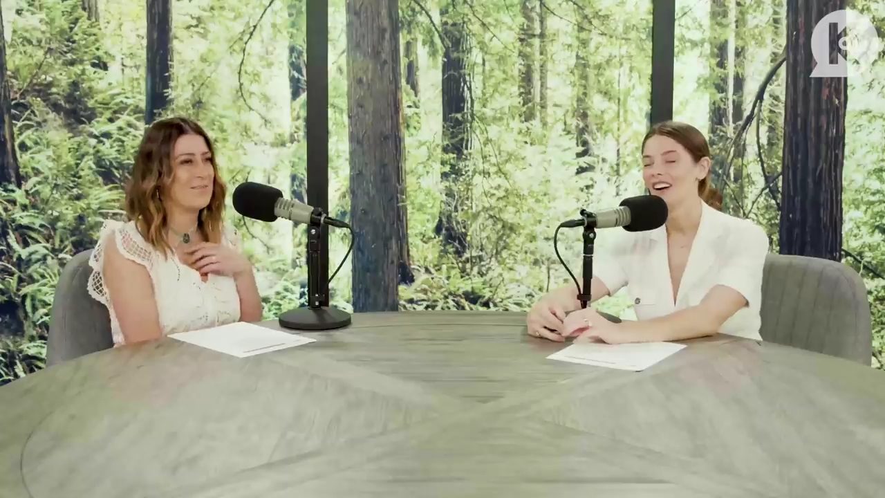 Ashley-Greene-dot-nl_TheTwilightEffect-Aflevering7NewMoonRewatchPart1of3-1212.jpg Ashley-Greene-dot-nl_TheTwilightEffect-Aflevering7NewMoonRewatchPart1of3-1212.jpg