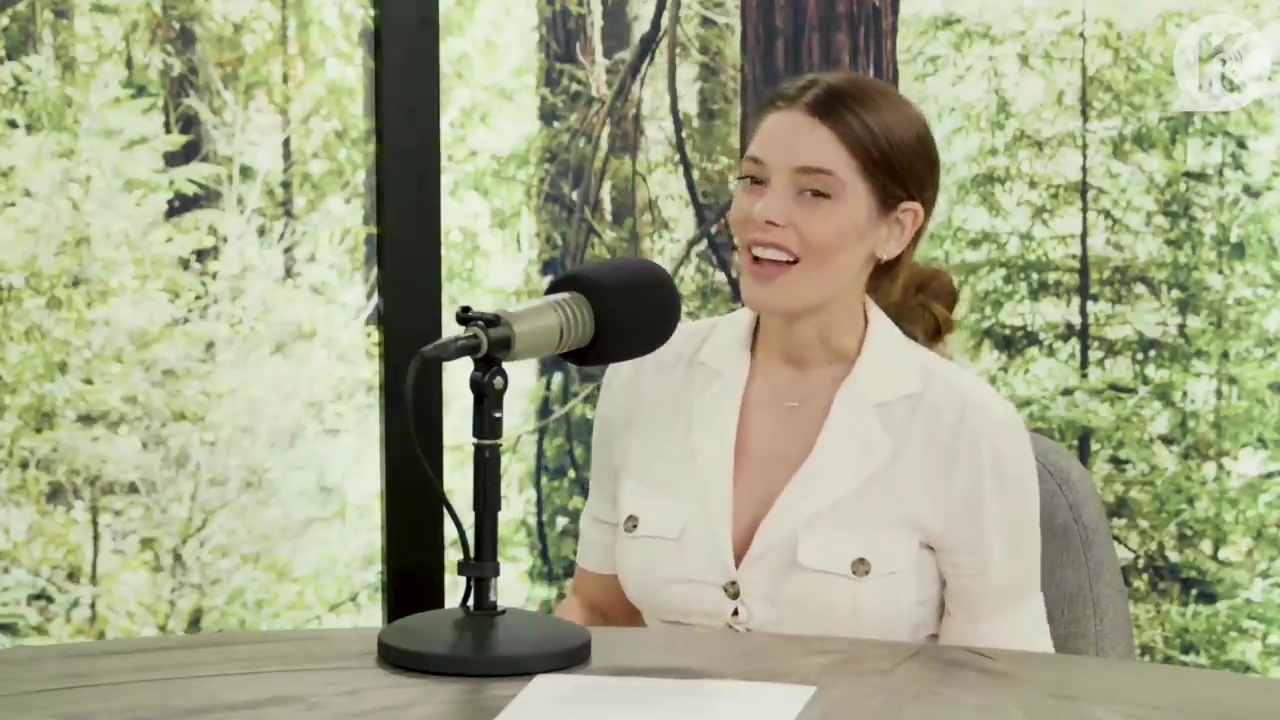 Ashley-Greene-dot-nl_TheTwilightEffect-Aflevering7NewMoonRewatchPart1of3-1362.jpg Ashley-Greene-dot-nl_TheTwilightEffect-Aflevering7NewMoonRewatchPart1of3-1362.jpg