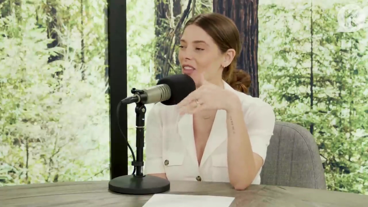 Ashley-Greene-dot-nl_TheTwilightEffect-Aflevering7NewMoonRewatchPart1of3-1368.jpg Ashley-Greene-dot-nl_TheTwilightEffect-Aflevering7NewMoonRewatchPart1of3-1368.jpg