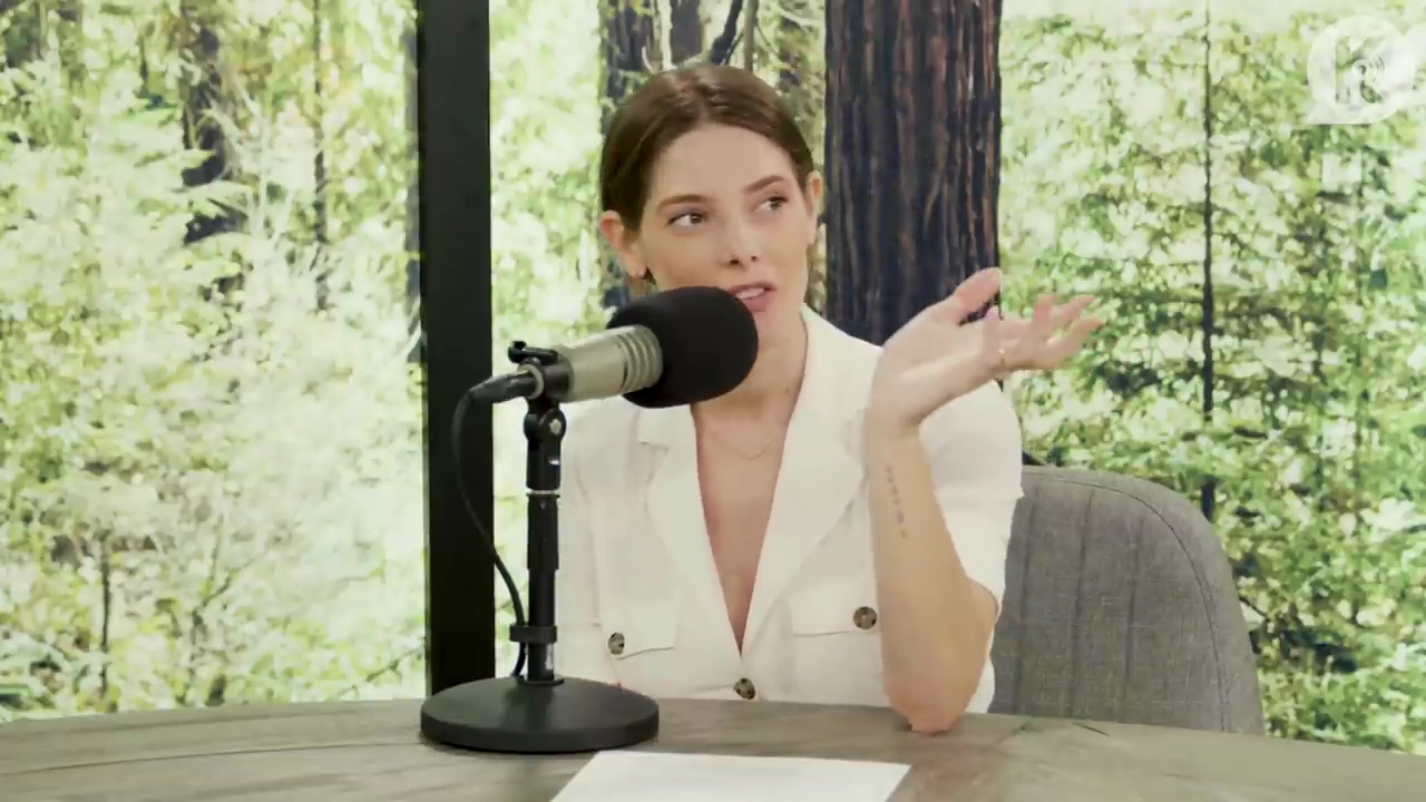 Ashley-Greene-dot-nl_TheTwilightEffect-Aflevering7NewMoonRewatchPart1of3-1371.jpg Ashley-Greene-dot-nl_TheTwilightEffect-Aflevering7NewMoonRewatchPart1of3-1371.jpg