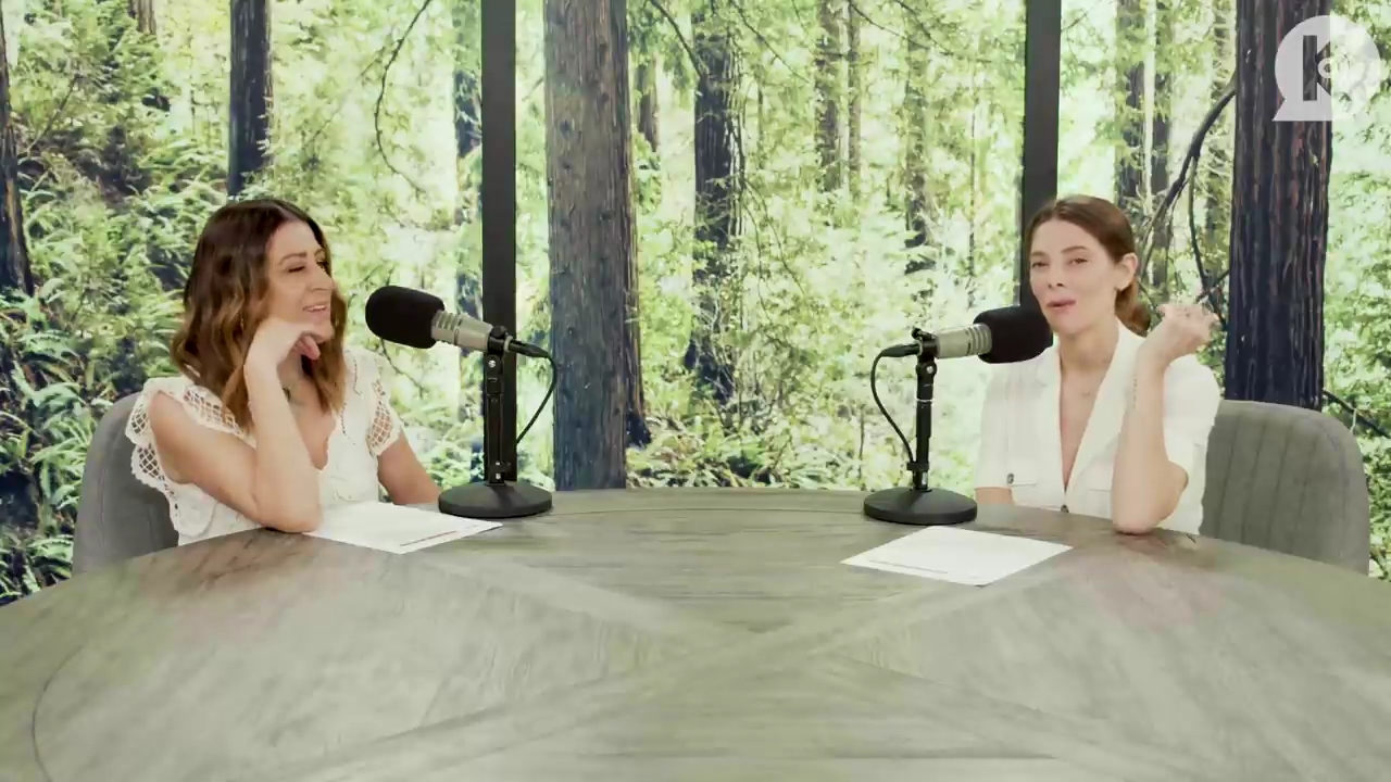 Ashley-Greene-dot-nl_TheTwilightEffect-Aflevering7NewMoonRewatchPart1of3-1447.jpg Ashley-Greene-dot-nl_TheTwilightEffect-Aflevering7NewMoonRewatchPart1of3-1447.jpg