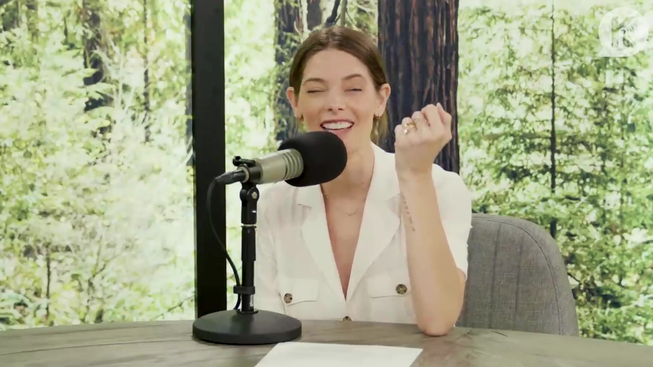 Ashley-Greene-dot-nl_TheTwilightEffect-Aflevering7NewMoonRewatchPart1of3-1698.jpg Ashley-Greene-dot-nl_TheTwilightEffect-Aflevering7NewMoonRewatchPart1of3-1698.jpg