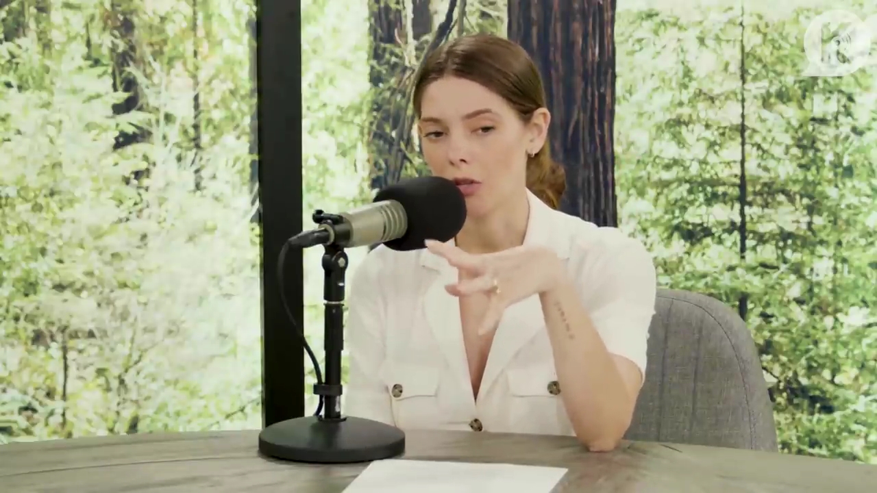 Ashley-Greene-dot-nl_TheTwilightEffect-Aflevering7NewMoonRewatchPart1of3-1723.jpg Ashley-Greene-dot-nl_TheTwilightEffect-Aflevering7NewMoonRewatchPart1of3-1723.jpg