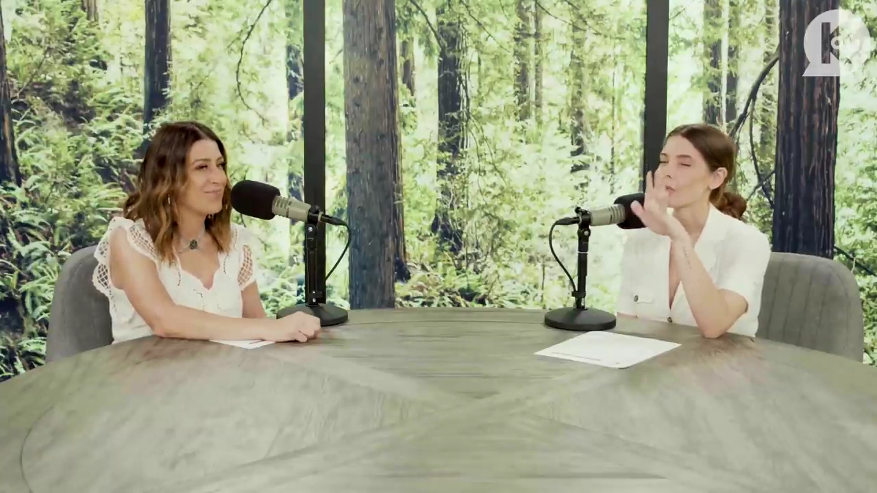 Ashley-Greene-dot-nl_TheTwilightEffect-Aflevering7NewMoonRewatchPart1of3-1731.jpg Ashley-Greene-dot-nl_TheTwilightEffect-Aflevering7NewMoonRewatchPart1of3-1731.jpg