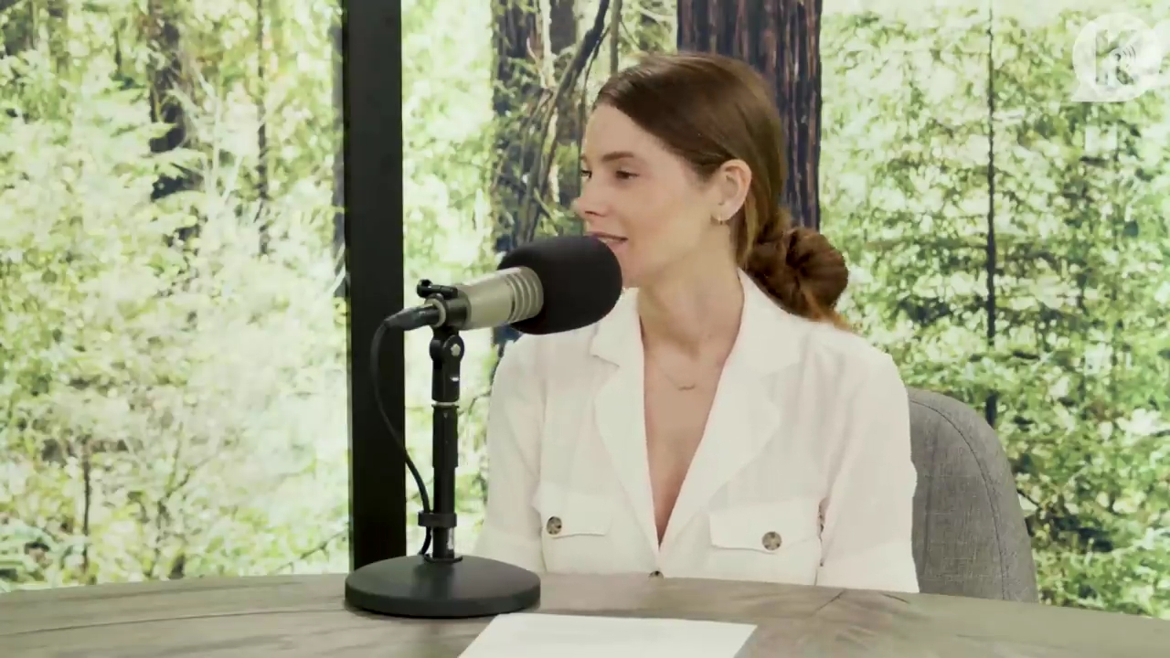 Ashley-Greene-dot-nl_TheTwilightEffect-Aflevering7NewMoonRewatchPart1of3-1752.jpg Ashley-Greene-dot-nl_TheTwilightEffect-Aflevering7NewMoonRewatchPart1of3-1752.jpg