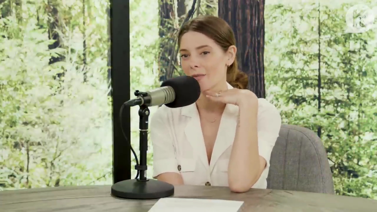 Ashley-Greene-dot-nl_TheTwilightEffect-Aflevering7NewMoonRewatchPart1of3-1770.jpg Ashley-Greene-dot-nl_TheTwilightEffect-Aflevering7NewMoonRewatchPart1of3-1770.jpg