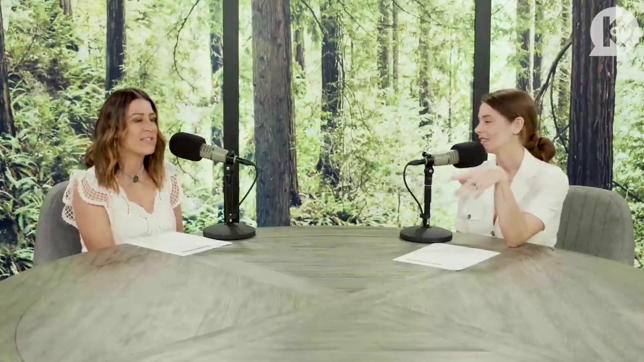 Ashley-Greene-dot-nl_TheTwilightEffect-Aflevering7NewMoonRewatchPart1of3-1838.jpg Ashley-Greene-dot-nl_TheTwilightEffect-Aflevering7NewMoonRewatchPart1of3-1838.jpg