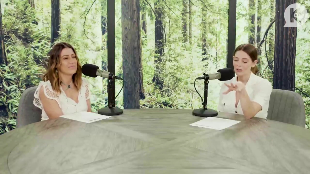 Ashley-Greene-dot-nl_TheTwilightEffect-Aflevering7NewMoonRewatchPart1of3-1846.jpg Ashley-Greene-dot-nl_TheTwilightEffect-Aflevering7NewMoonRewatchPart1of3-1846.jpg