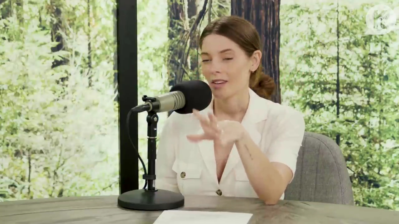 Ashley-Greene-dot-nl_TheTwilightEffect-Aflevering7NewMoonRewatchPart1of3-1868.jpg Ashley-Greene-dot-nl_TheTwilightEffect-Aflevering7NewMoonRewatchPart1of3-1868.jpg